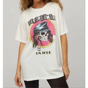 NWT| Daydreamer on tour tee | skull biker